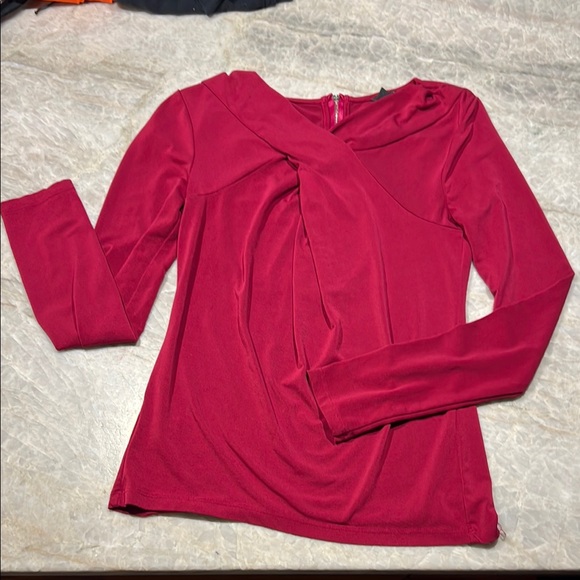 Burgundy Women's Top - Picture 1 of 4